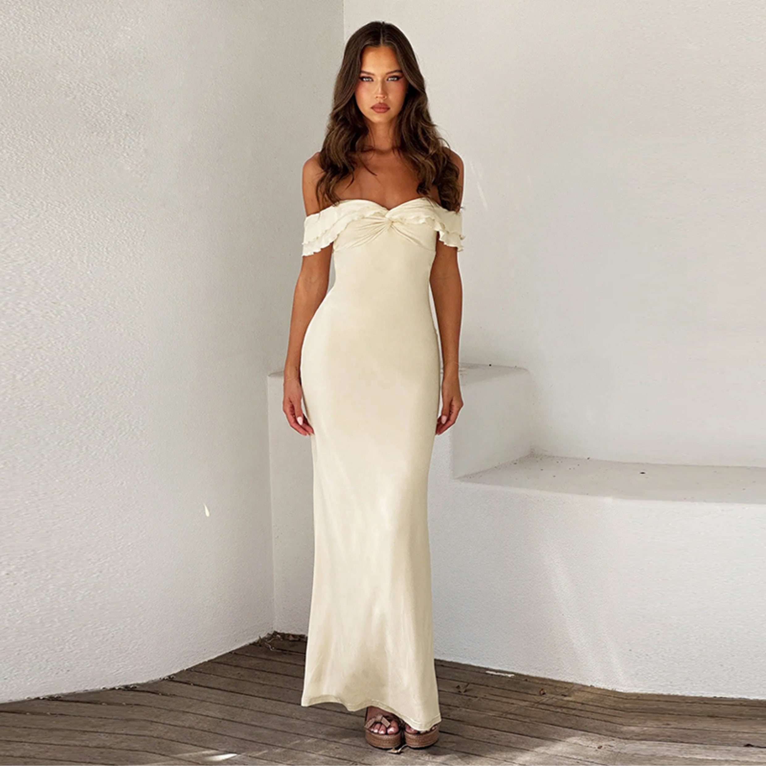 Ayleen Off Shoulder Maxi Dress