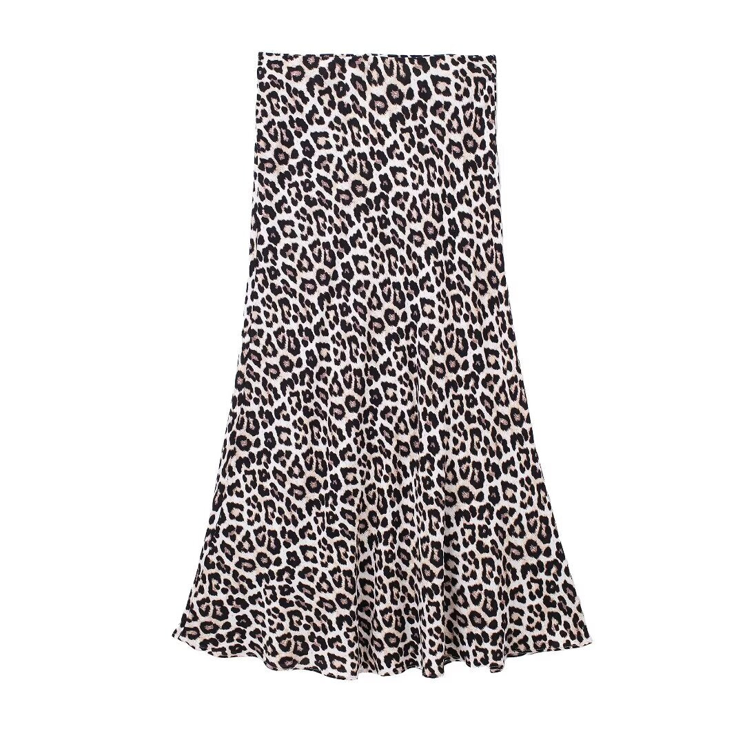 Farryn Leopard Print Midi Skirt