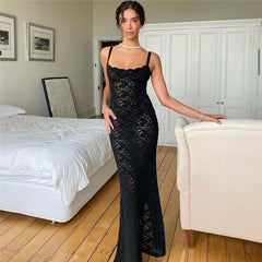 Noni Lace Maxi Dress