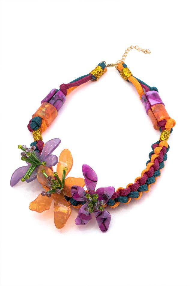 Braided Acrylic Flower Necklace - HouseofHalley