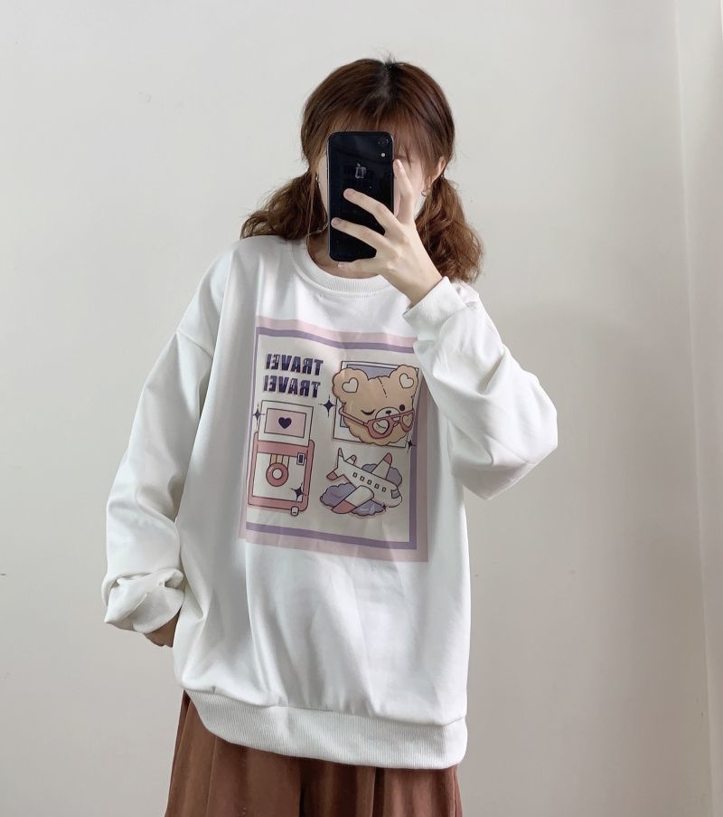 Bear Travel Sweatshirt