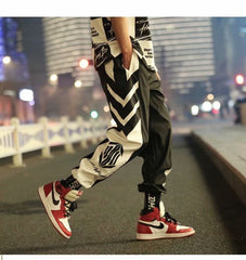 Arrows, Black and White Loose Pants