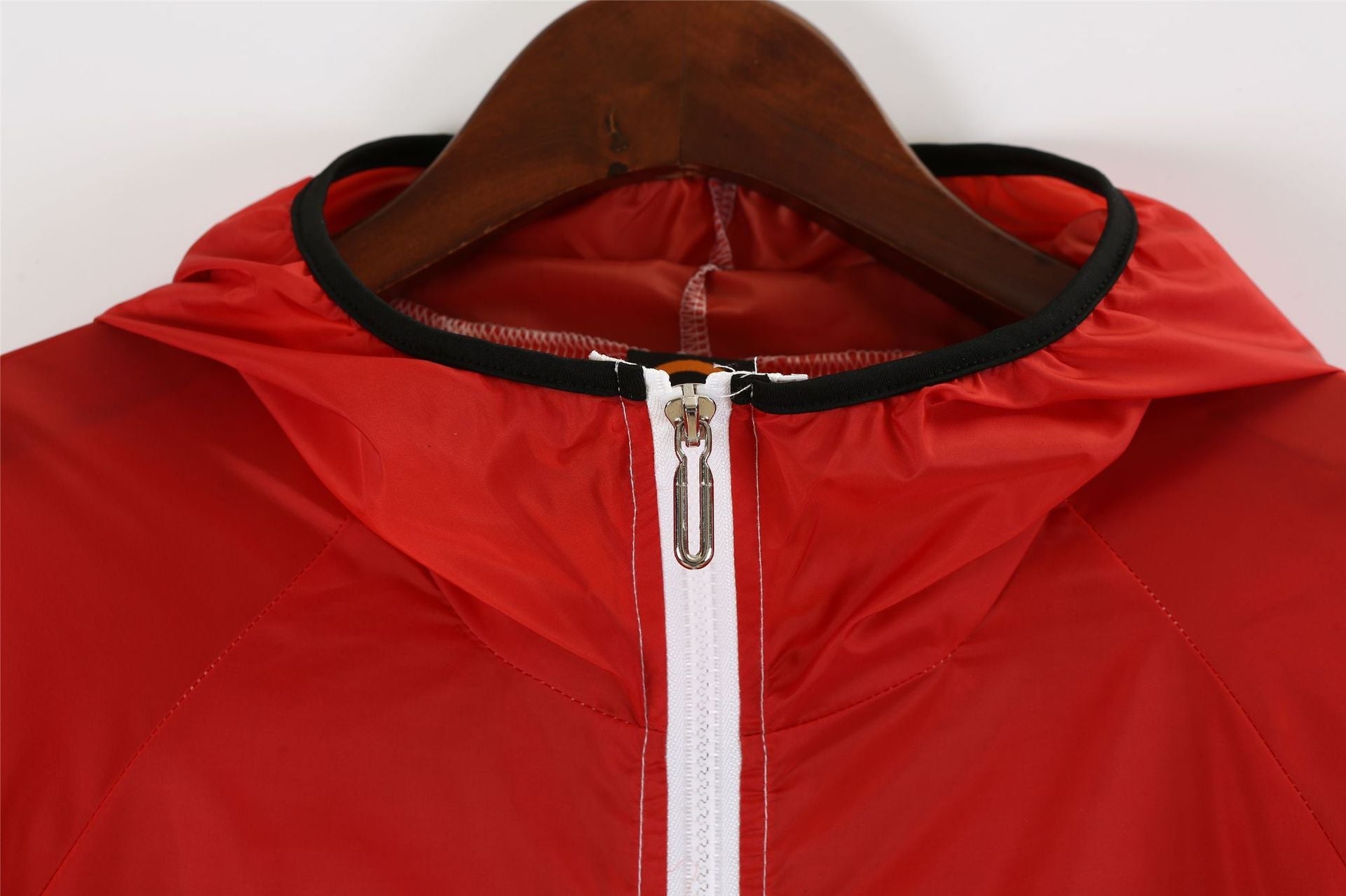 Red and White Contrast Color Long Sunscreen Hooded Jacket