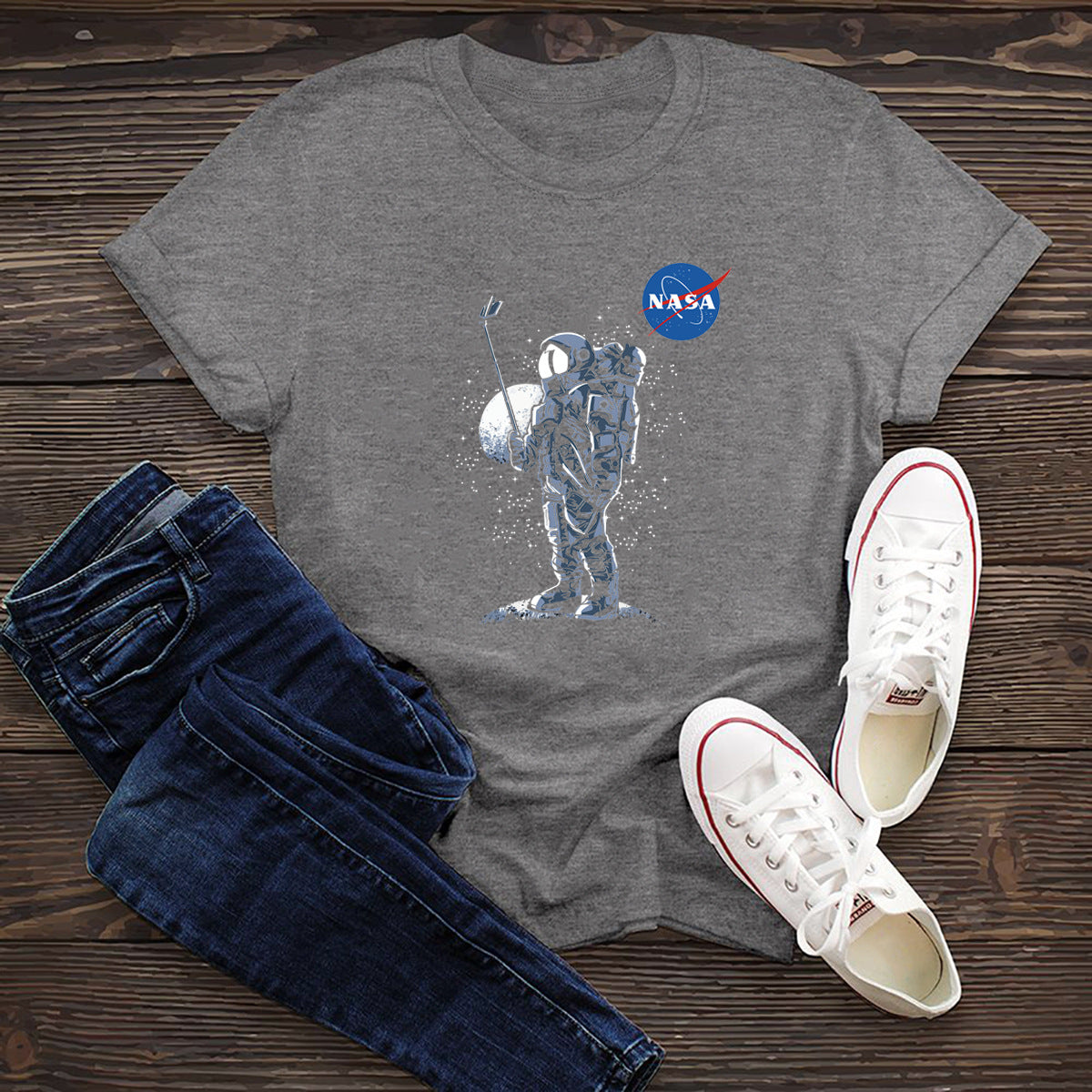 Selfie Astronaut, NASA T-Shirt