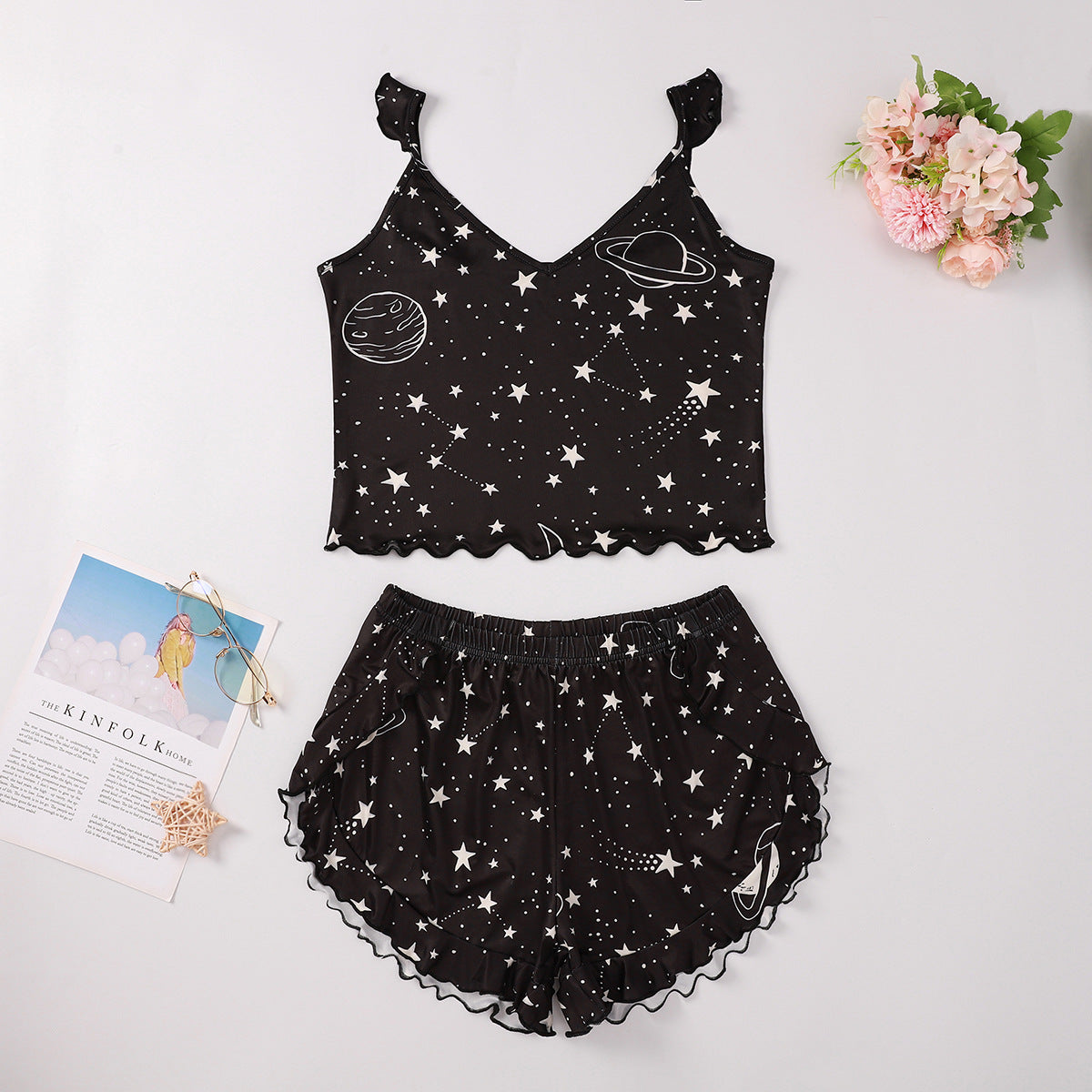 Star And Moon Print Shorts Pajama Suit