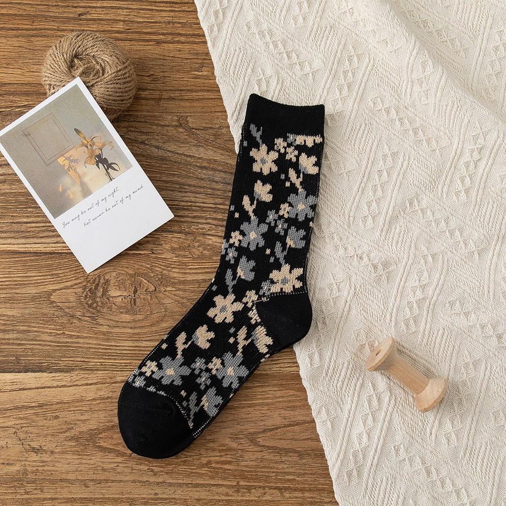 Solid Color Floral Socks