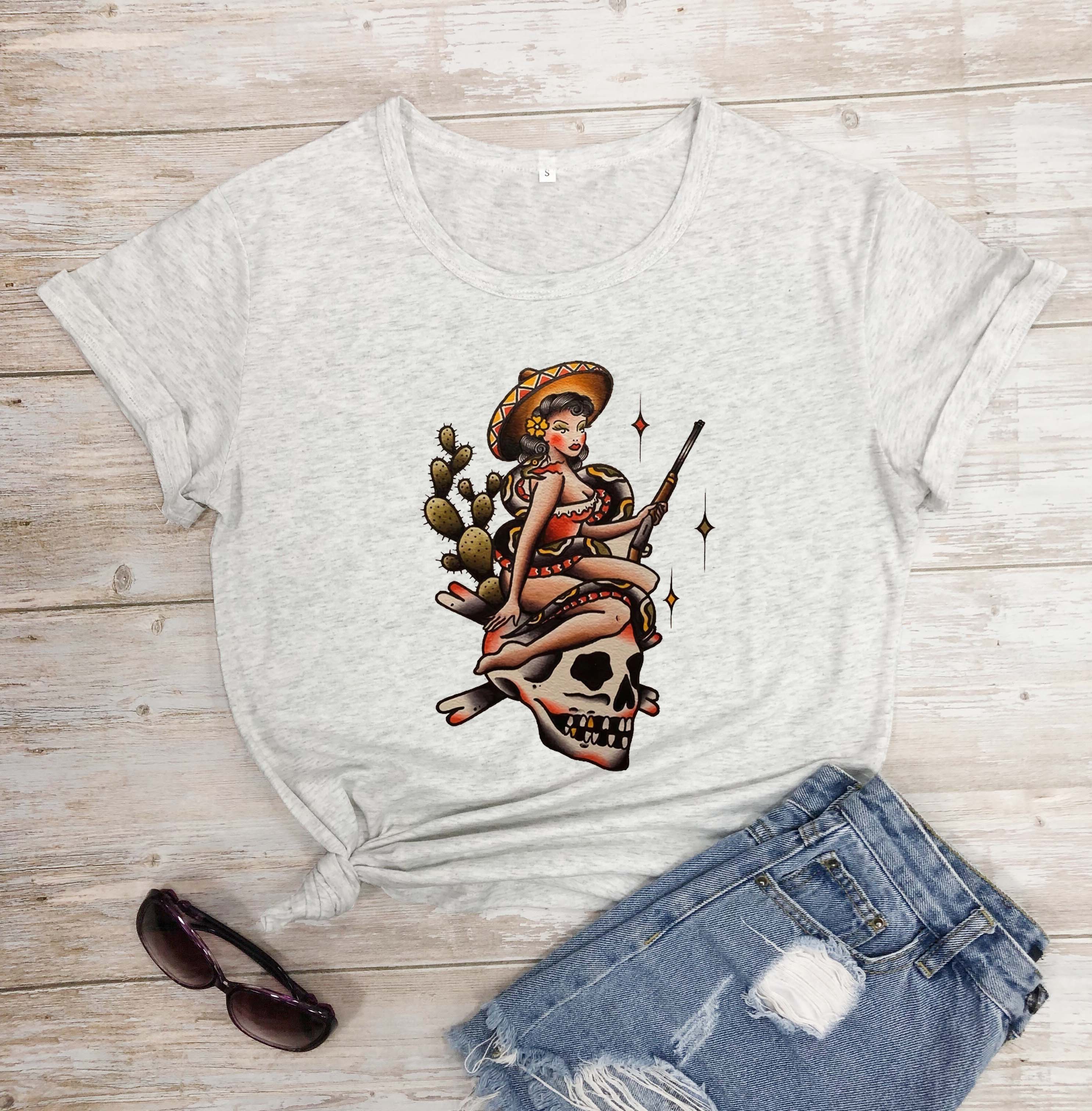 La Valiente Witches, Skulls Snake T-Shirt