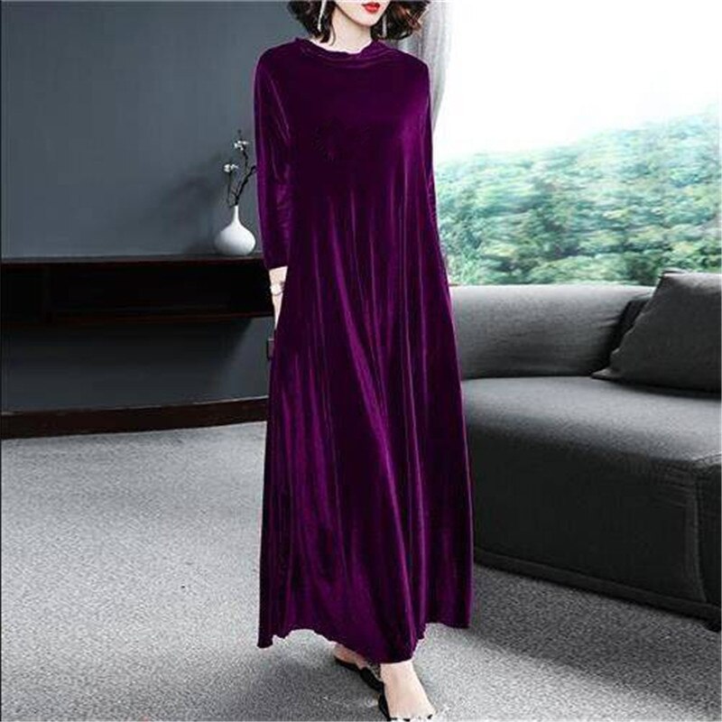 Winter Vintage Loose Velvet Long Dress