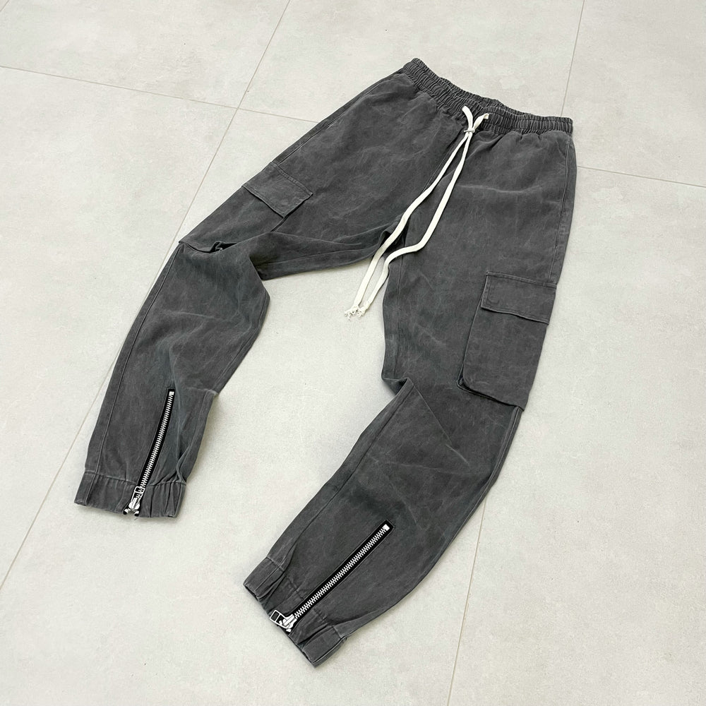 Ankle-Zip Cargo Pants