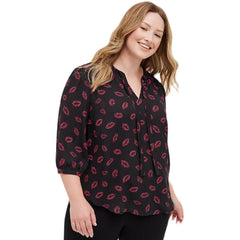 Lips Three-Quarter Sleeve Loose Shirt