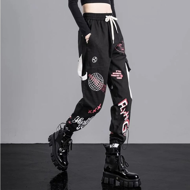 Graffiti Multi Pockets Loose Cargo Pants