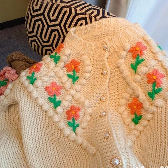 Cute Flower O Neck Knit Cardigan