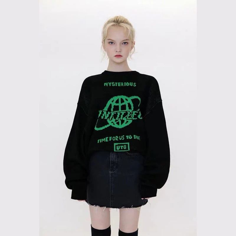 Letter O-Neck Knitted Sweater