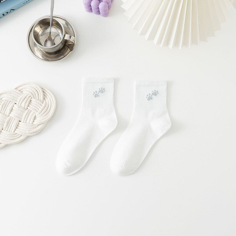 White And Fancy Cotton Socks