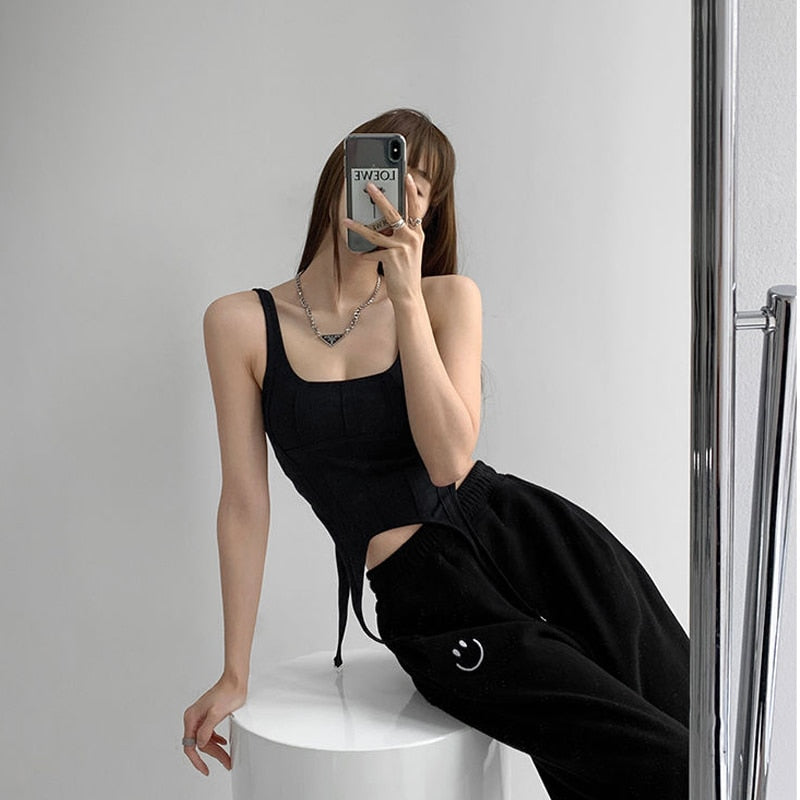 Irregular Hook Square Collar Tank Top