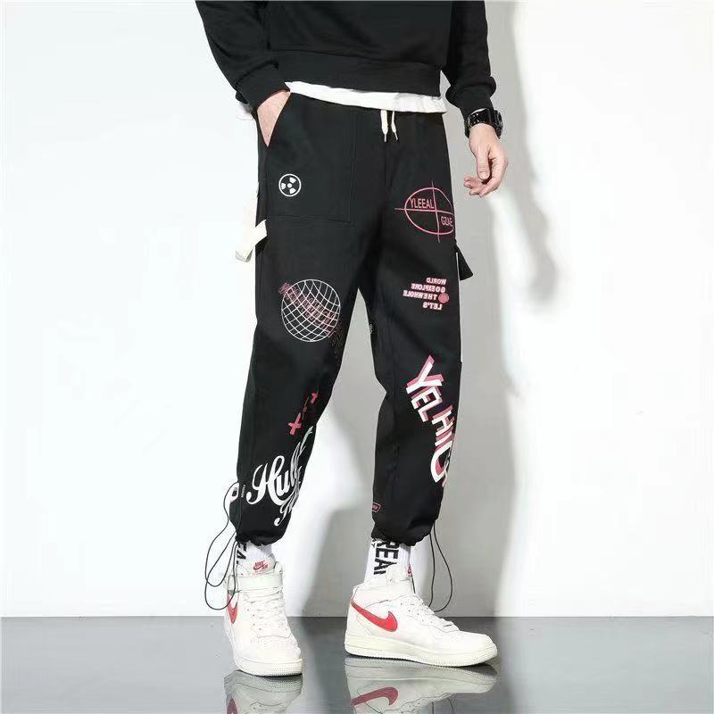 Graffiti Multi Pockets Loose Cargo Pants